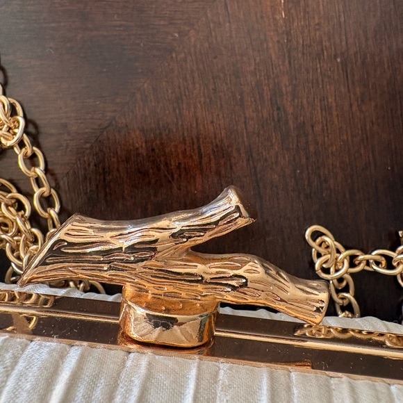 Elegant Cream Clutch with Gold Chain - Picture 8 of 8